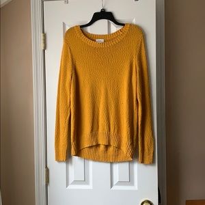 Yellow Old Navy Crew Sweater